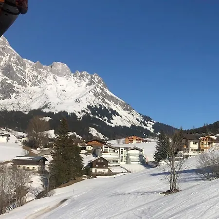 Koenigsjodler Lodge, Dienten, Mountain Apartamento