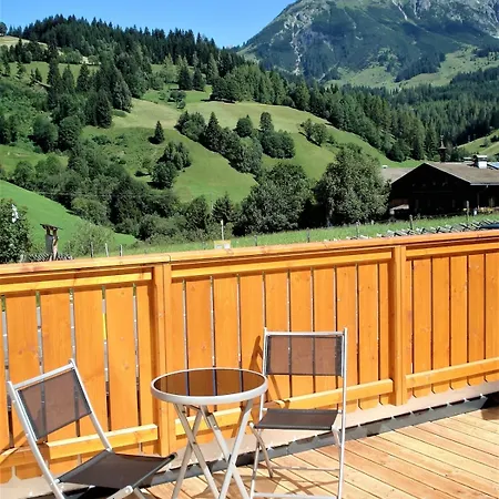 Apartment Koenigsjodler Lodge, Dienten, Mountain *